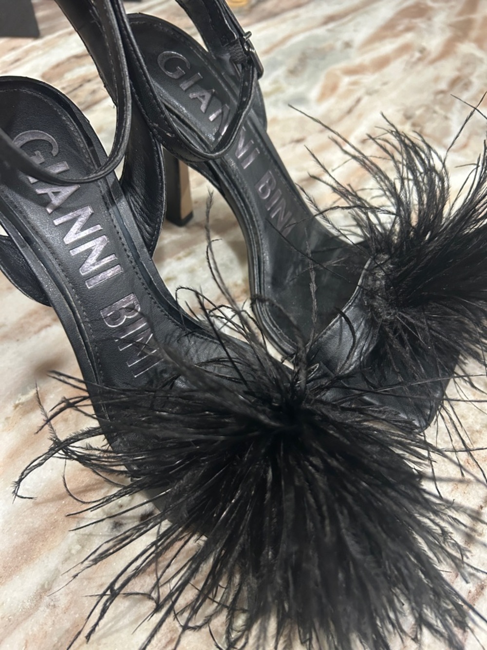 Gianni Bini “Neela” Black Feather Pom Slingback Heels Size 6M